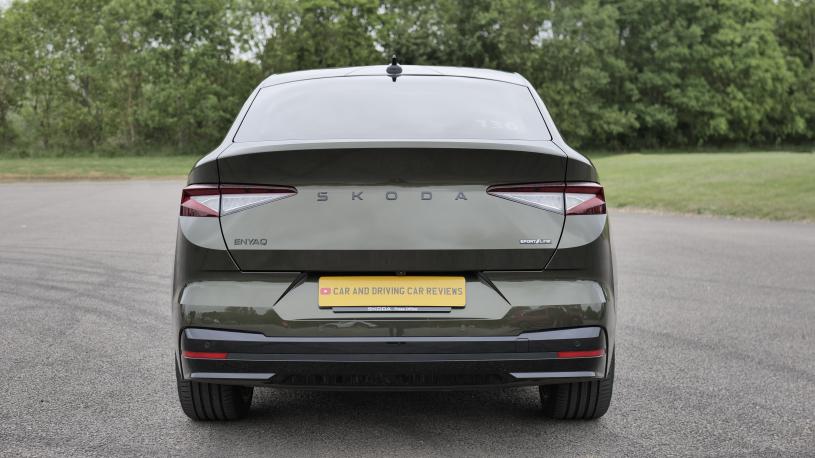 3959093 210kW 85 Sportline 82kWh 5dr Auto