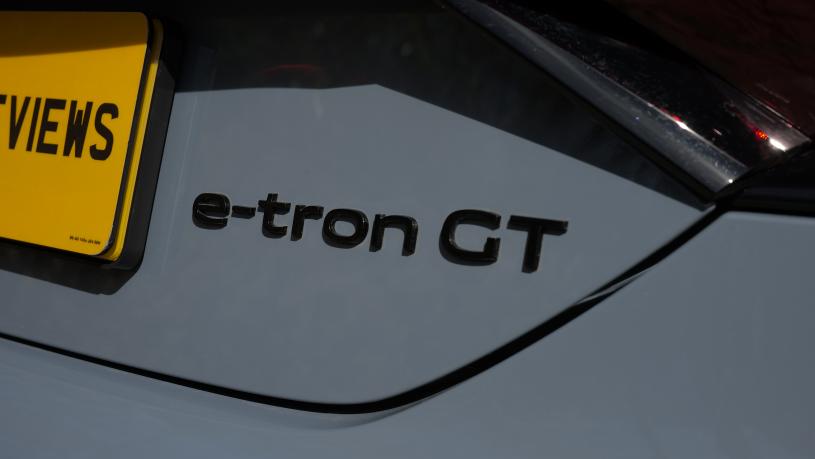 3958603 370kW 105kWh Quattro Vorsprung 4dr Auto