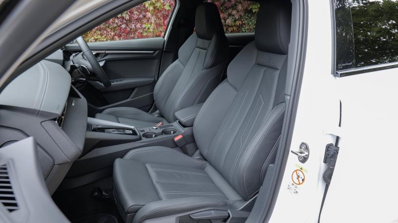 3957822 1.5 TFSI e 204 S Line 5dr S Tronic [Tech Pack Pro]