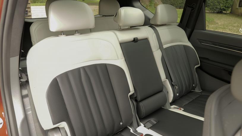 3958868 374kW GT 99.8kWh AWD 5dr [6St] Auto