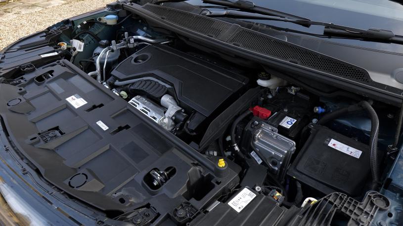 3976035 170kW Design 97kWh 5dr Auto