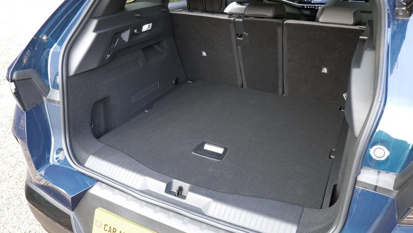 3976035 170kW Design 97kWh 5dr Auto