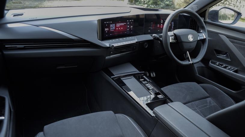 3971671 115kW Griffin [Tech Pack] 54kWh 5dr Auto