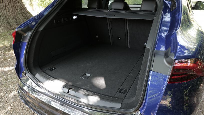 3976626 410kW Folgore Extended Range 105kWh 5dr Auto