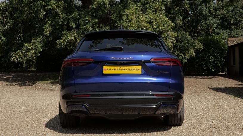 3976626 410kW Folgore Extended Range 105kWh 5dr Auto