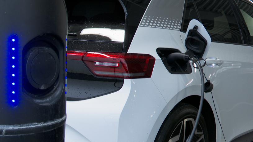 3979173 240kW GTX Fire/Ice 79kWh 5dr Auto [Pan Rf]