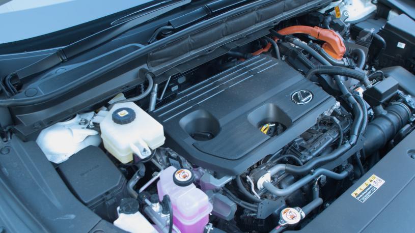 3980445 350h 206 Premium Plus 5dr E-CVT [Pan Roof]