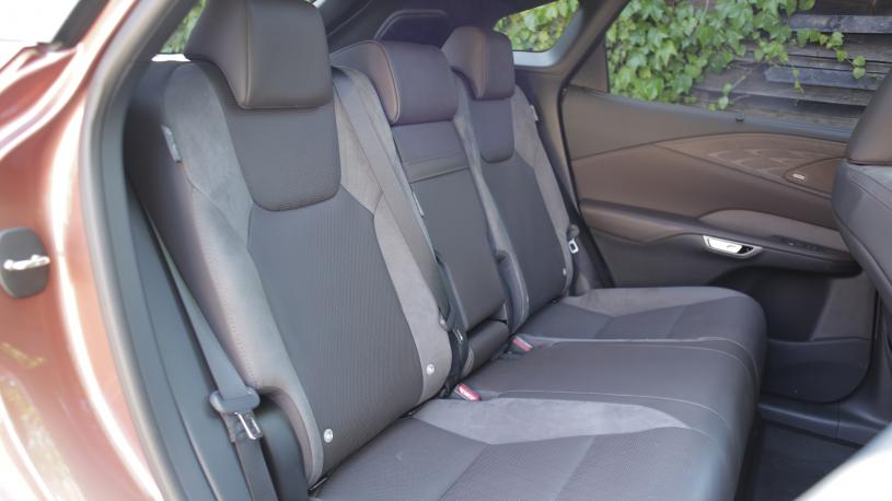 3980450 450h+ 292 Premium 5dr E-CVT [Sunroof]