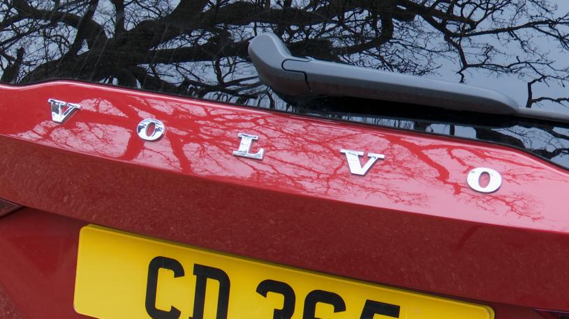 3989831 2.0 T8 [455] PHEV Ultra Dark 5dr AWD Auto [NI]