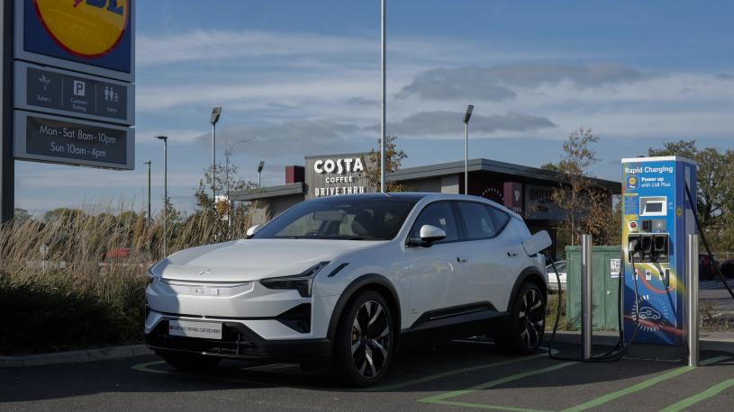 3989805 245kW 92kWh Rear Motor 5dr Auto