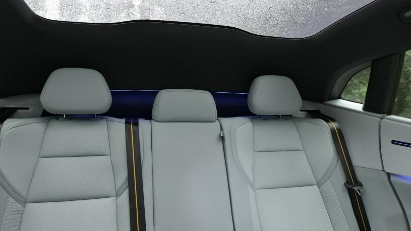 3989819 200kW 100kWh LR Single Motor [Pro] 5dr Auto