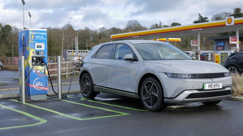 3989781 168kW Ultimate 84 kWh 5dr Auto [Tech/Zen Pack]