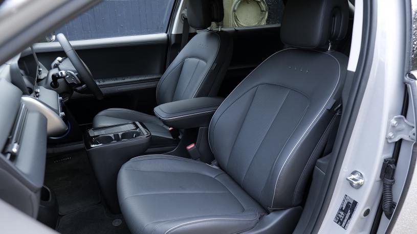 3989781 168kW Ultimate 84 kWh 5dr Auto [Tech/Zen Pack]