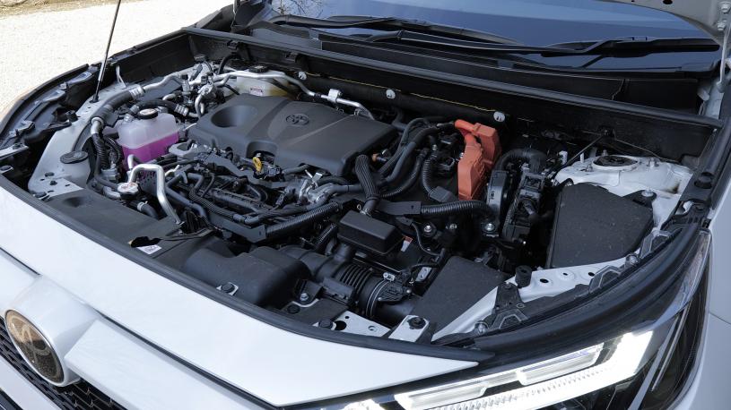 935136 2.5 VVT-i Hybrid Design 5dr CVT 2WD