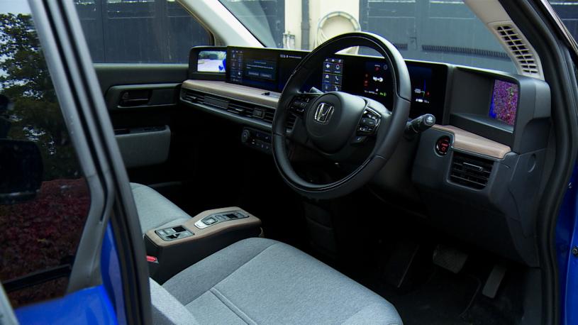 1202325 113kW Advance 36kWh 5dr Auto