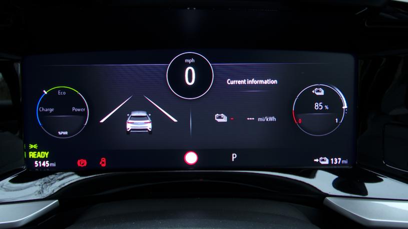 3979093 100kW SE Premium 50kWh 5dr Auto