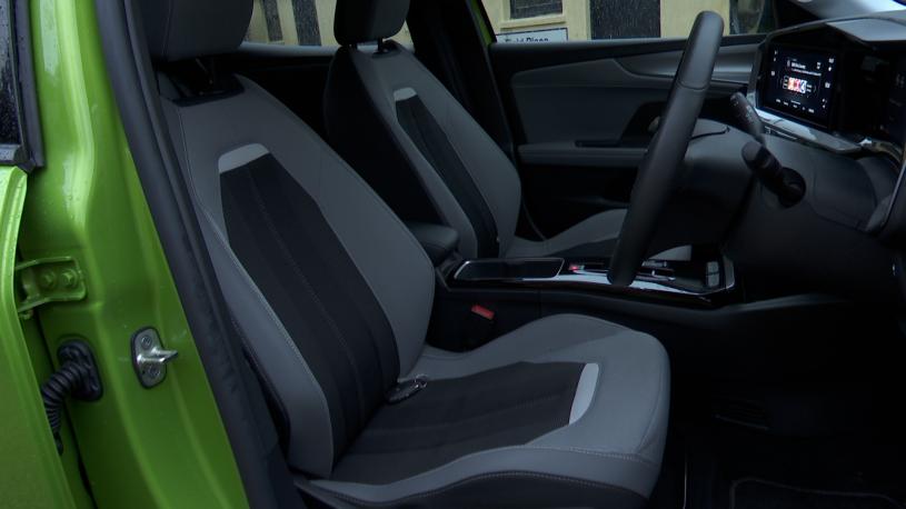 3979093 100kW SE Premium 50kWh 5dr Auto