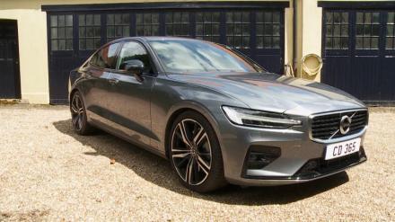 Volvo S60 2.0 T8 [455] RC PHEV Ultimate Dark 4dr AWD Auto