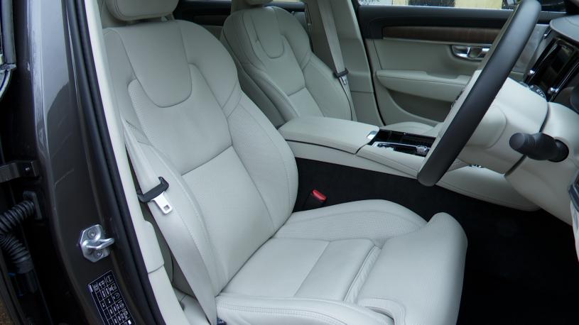 3979127 2.0 T8 RC PHEV [455] Ultimate Dark 4dr AWD Auto